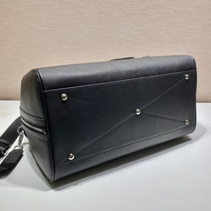 Pra*a travel bags
